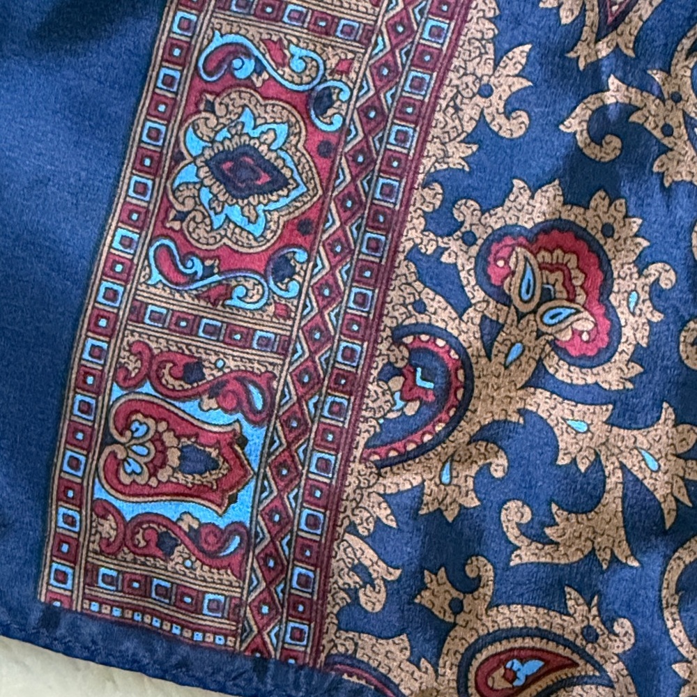 Vintage FABULOUS multi color paisley unisex silk scarf 52x10 - Picture 3 of 6